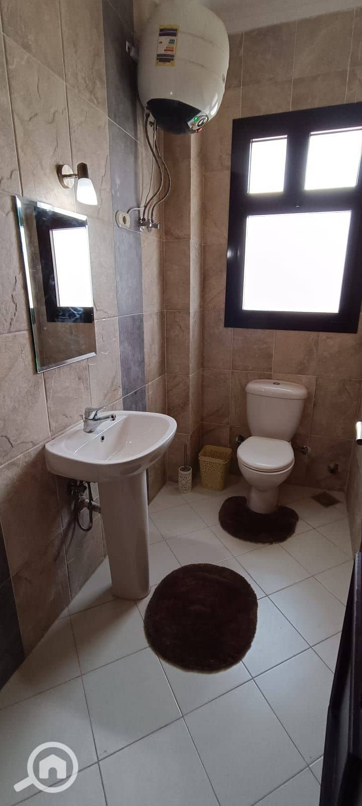 7 cc393cf1-b26a-4628-b26f-abeb7f36b649. jpg