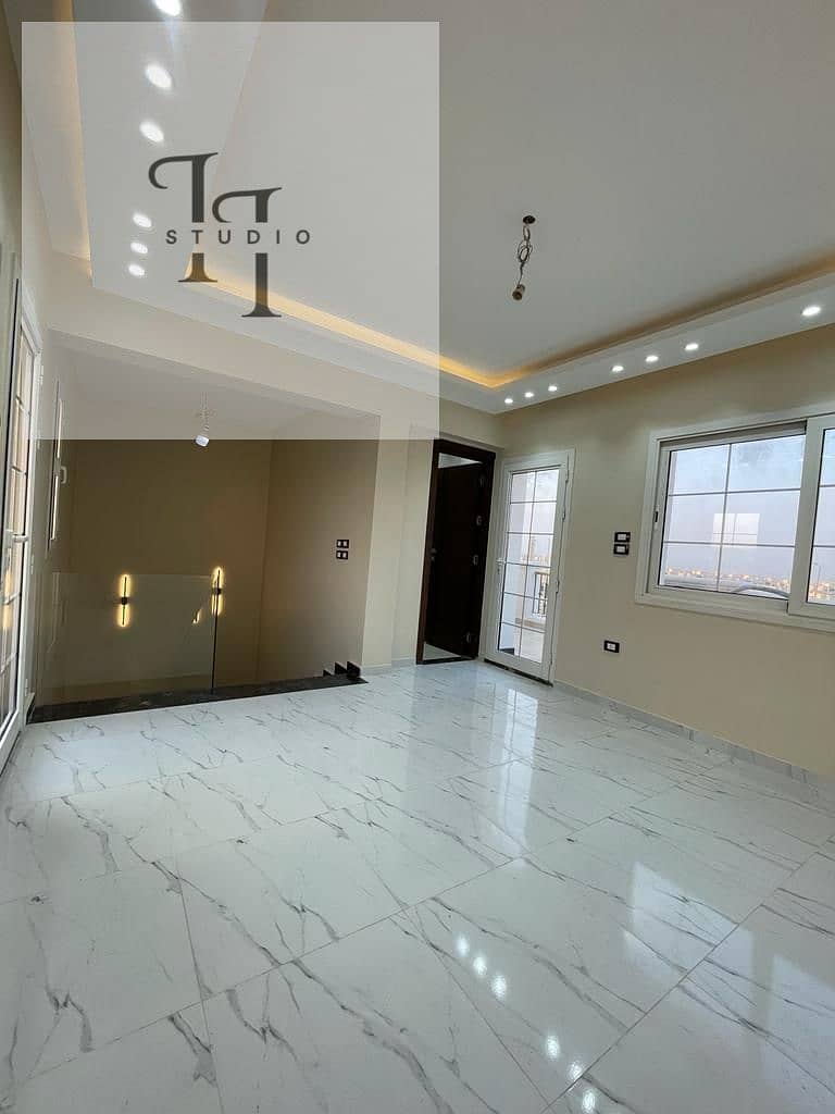 5 WhatsApp Image 2025-12-04 at 2.58. 01 PM (2). jpeg