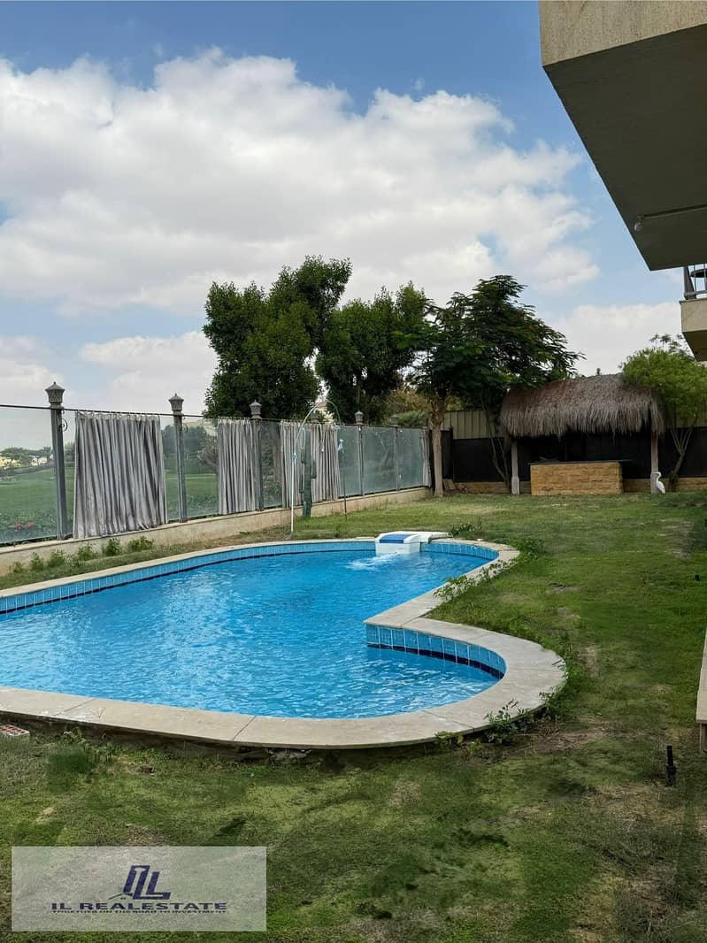 2 637d547e-945c-4b59-b51e-b0262f08bac7. jpg