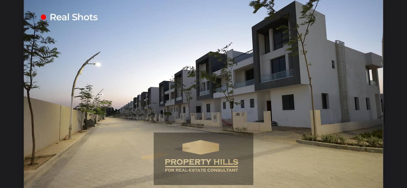 8 f7f5d87d-a2eb-4f49-86c6-78c4fa2480e3. jpeg