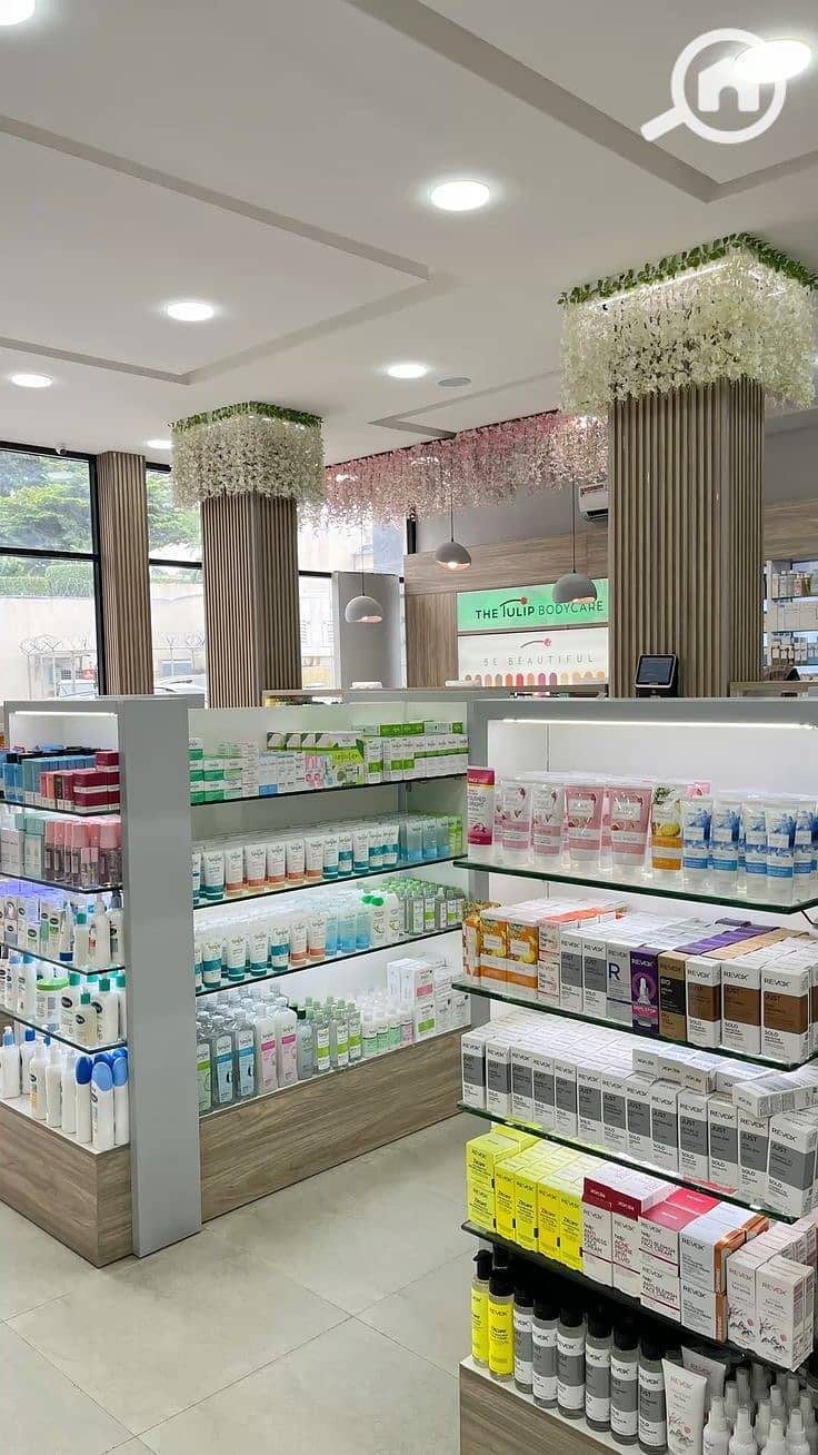 11 download (37). jpeg