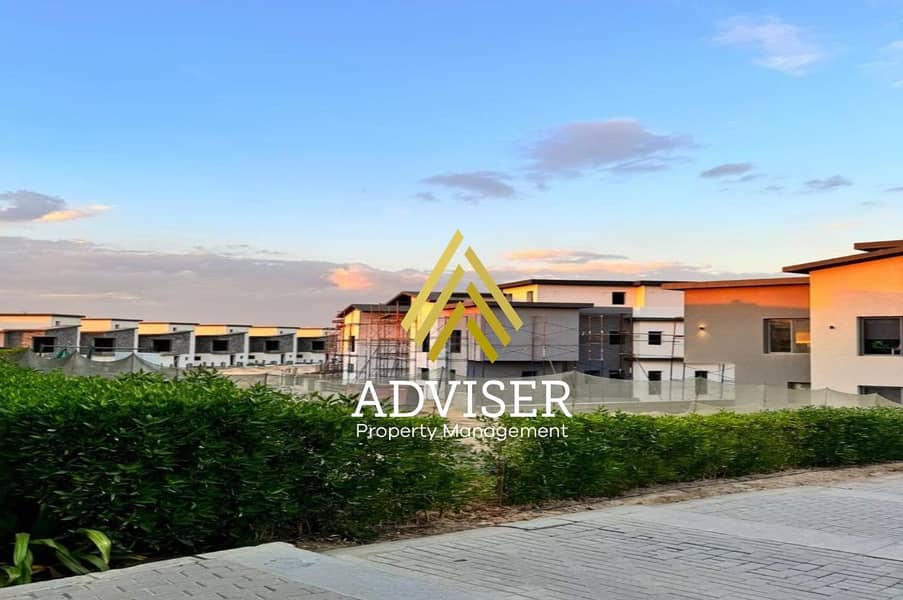 8 Creek 6-12-25 Villa ready to move فيلا (2). jpg