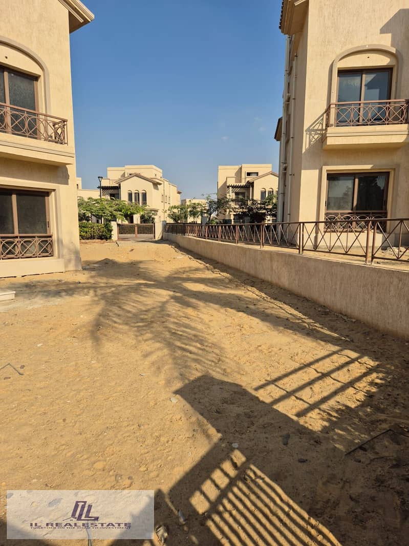 5 ea14fa80-3b2c-4003-94bc-5b73332c6178. jpg