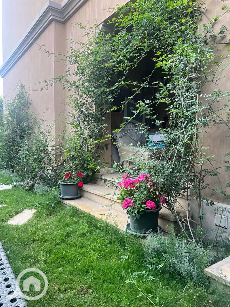 6 WhatsApp Image 2025-12-06 at 13.12. 57 (1). jpeg