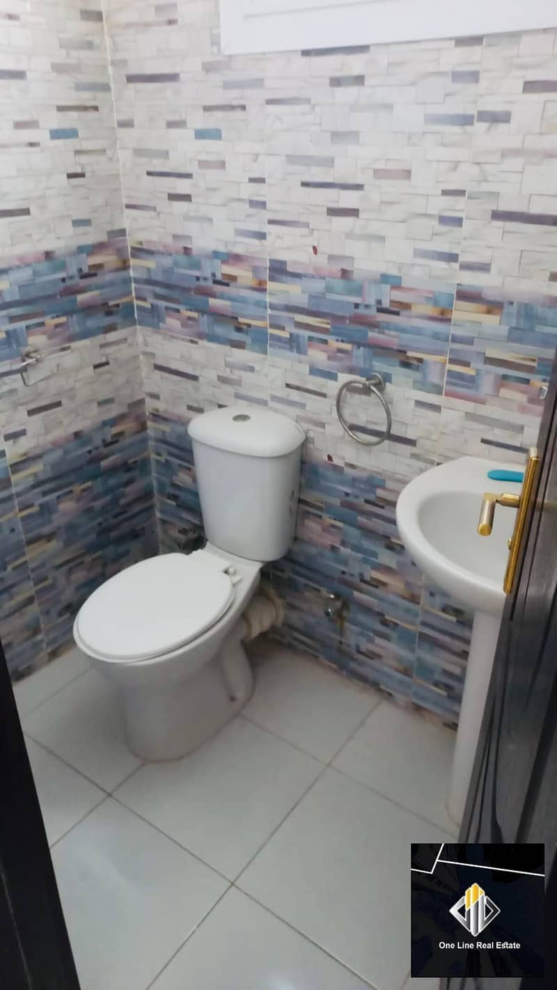 8 7c52ccef-b98d-414b-8fcb-5a45310c2ff9. jpeg