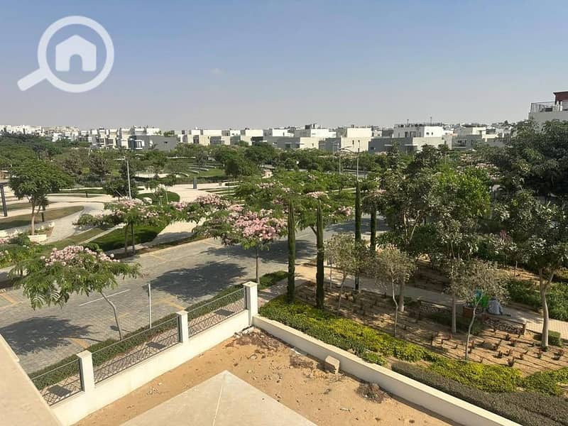 4 565640314_10236812719351311_8217609832593461153_n. jpg