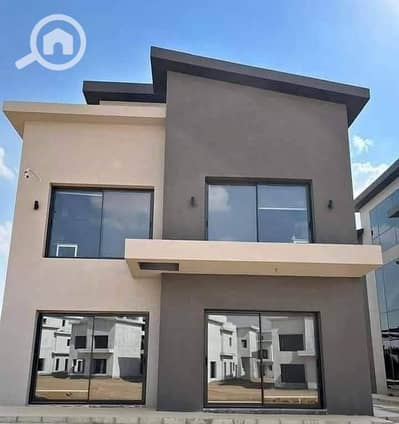 4 Bedroom Villa for Sale in New Cairo, Cairo - WhatsApp Image 2025-11-09 at 12.46. 23 PM (1). jpeg 4 Bedroom Villa for Sale in New Cairo, Cairo - WhatsApp Image 2025-11-09 at 12.46. 23 PM (1). jpeg