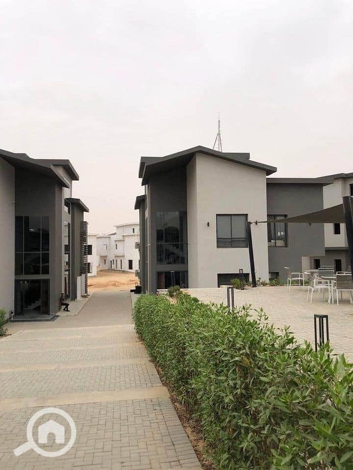 7 WhatsApp Image 2025-11-09 at 12.46. 23 PM (2). jpeg