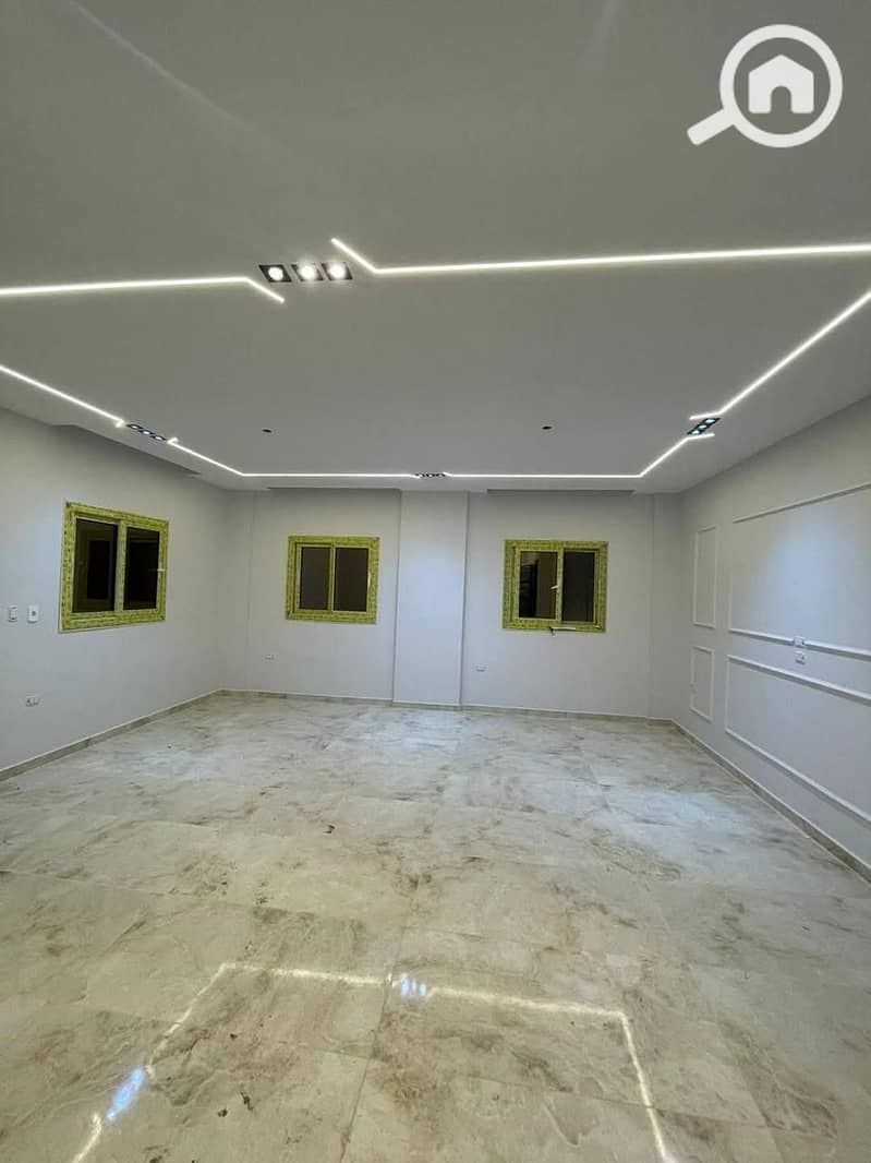 7 WhatsApp Image 2025-12-06 at 1.31. 58 PM (4). jpg