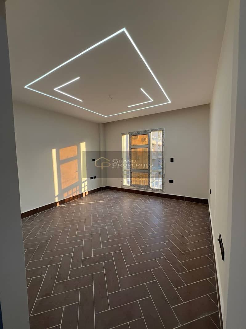 6 9d945028-5803-4946-99a6-7256f855a5be. jpg