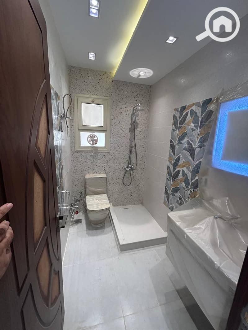 5 WhatsApp Image 2025-12-02 at 3.25. 26 PM (3). jpeg