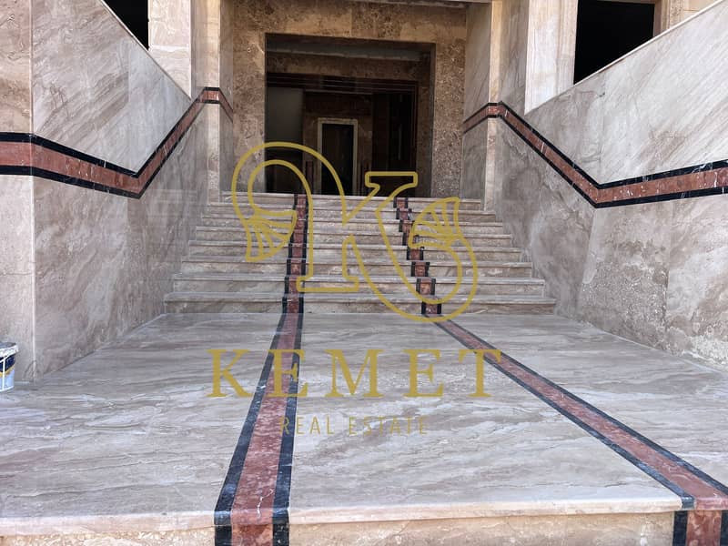 12 WhatsApp Image 2025-12-06 at 13.54. 12_b13b5eb6. jpg