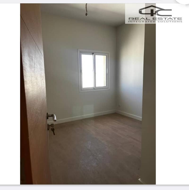 7 WhatsApp Image 2025-12-06 at 2.41. 53 PM. jpeg