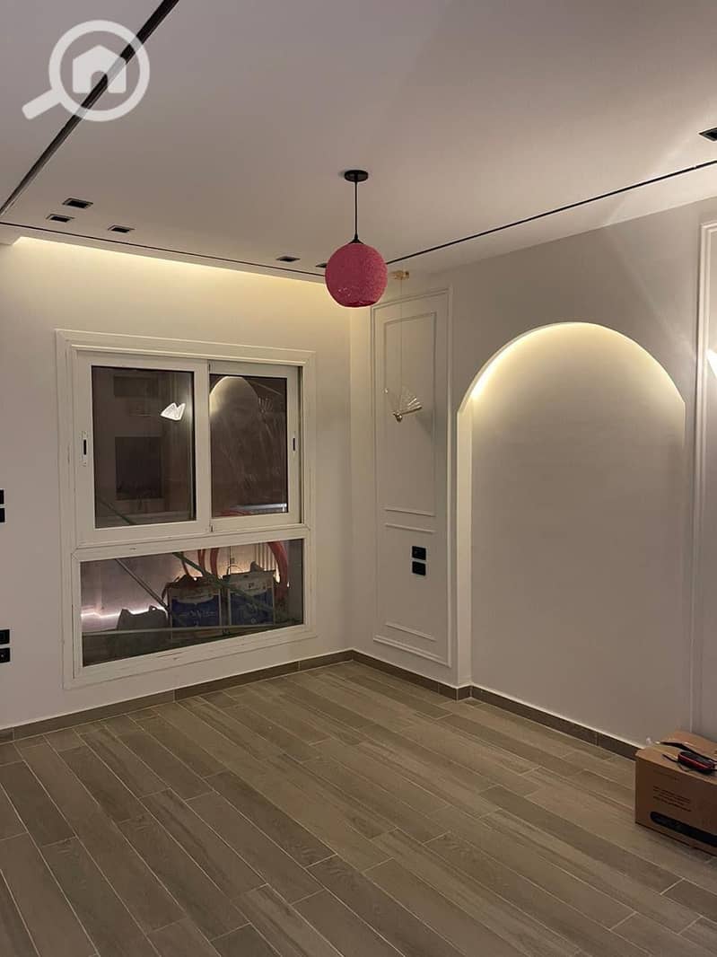 5 WhatsApp Image 2025-12-04 at 10.33. 32_24155c6d. jpg