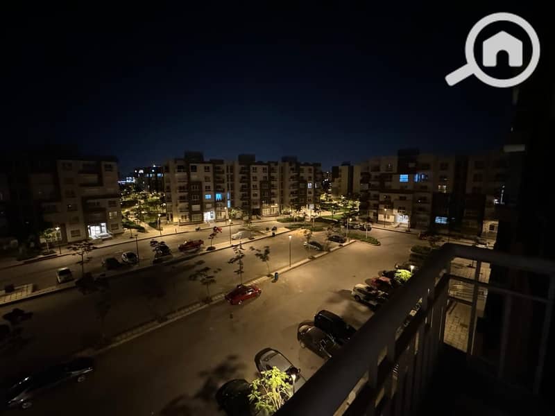 4 4612927e-9e19-4c64-9ab3-134e48e0c4ca. jpg