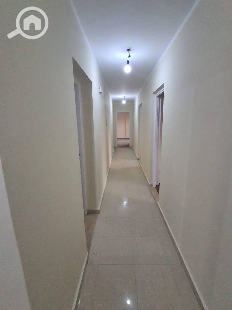 4 WhatsApp Image 2025-12-04 at 5.41. 44 PM (1). jpeg