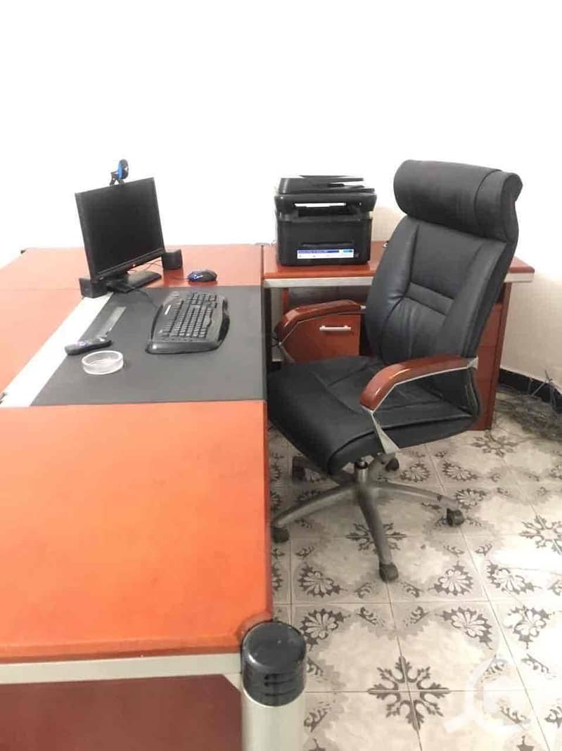 3 783f13d1-ecde-47f0-8b92-9c873528d41e. jpg