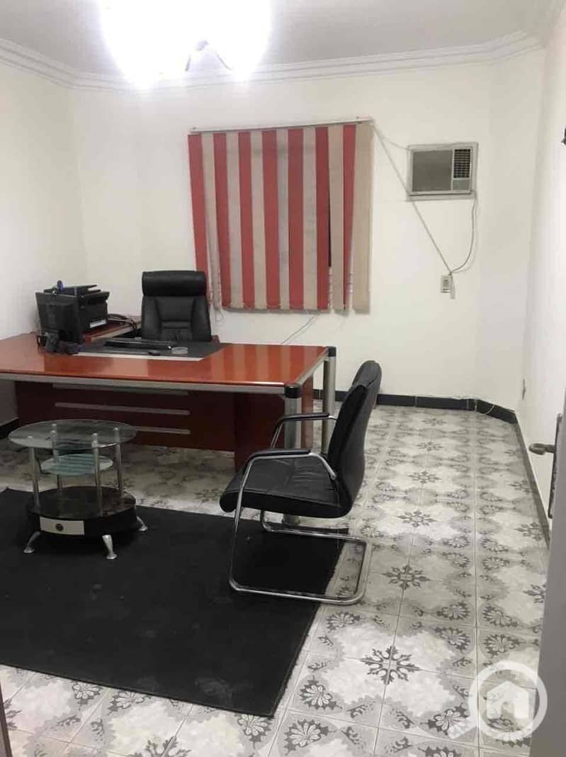 10 bb7bc0a5-55b1-4df5-a0c5-bc28602dac5a. jpg