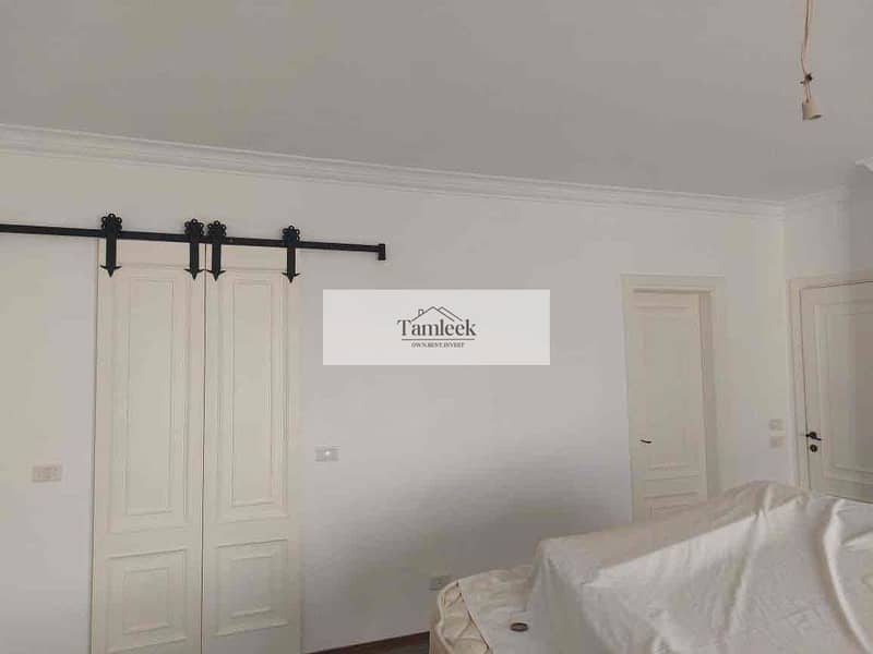 6 272e7970-70e4-4f37-8514-aa2fcf7443d7. jpg