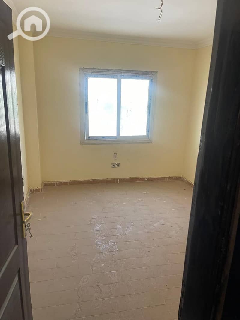 2 WhatsApp Image 2025-12-06 at 14.09. 14_d800179a. jpg