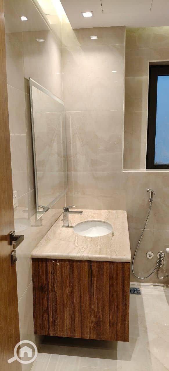 4 WhatsApp Image 2025-12-06 at 2.15. 40 PM. jpeg