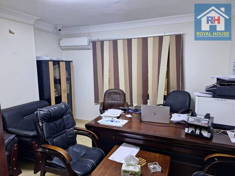 2 33e55e1b-9479-4f18-92fe-1a617a368ac7. jpeg