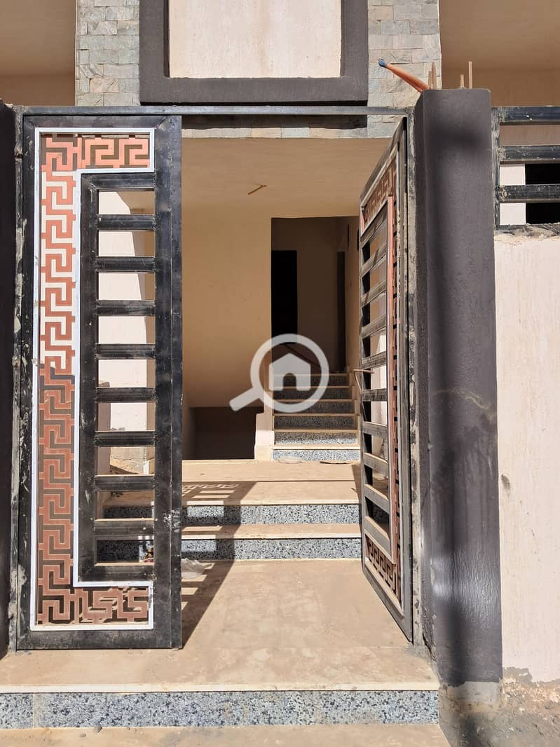 2 ٢٠٢٥١٠٢٢_١٤٤٣٥٠. jpg