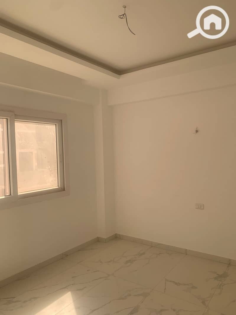 5 459fbae3-ef66-4295-b990-3acdf82c6339. jpg