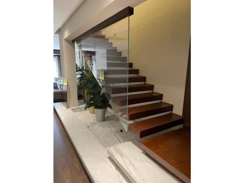 4 f547679d-8bd5-432d-a3ba-edee2809c1ec. jpg