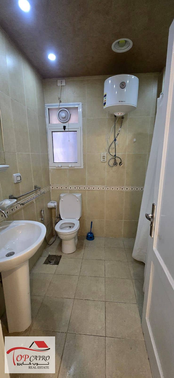 16 IMG-20251206-WA1770. jpg