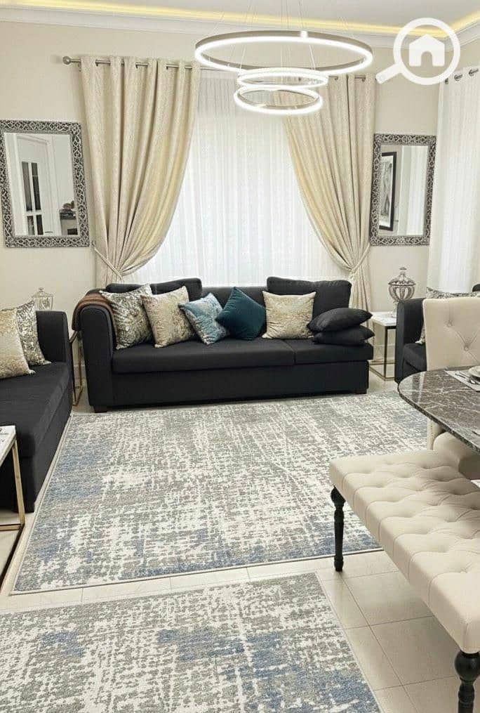 2 0f1747cf-8de1-4f02-80f1-082849e8d822. jpeg