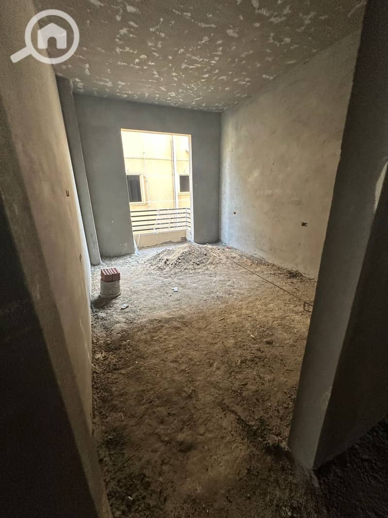 3 107de338-5dc8-4a6c-b30a-931eb19d4544. jpeg