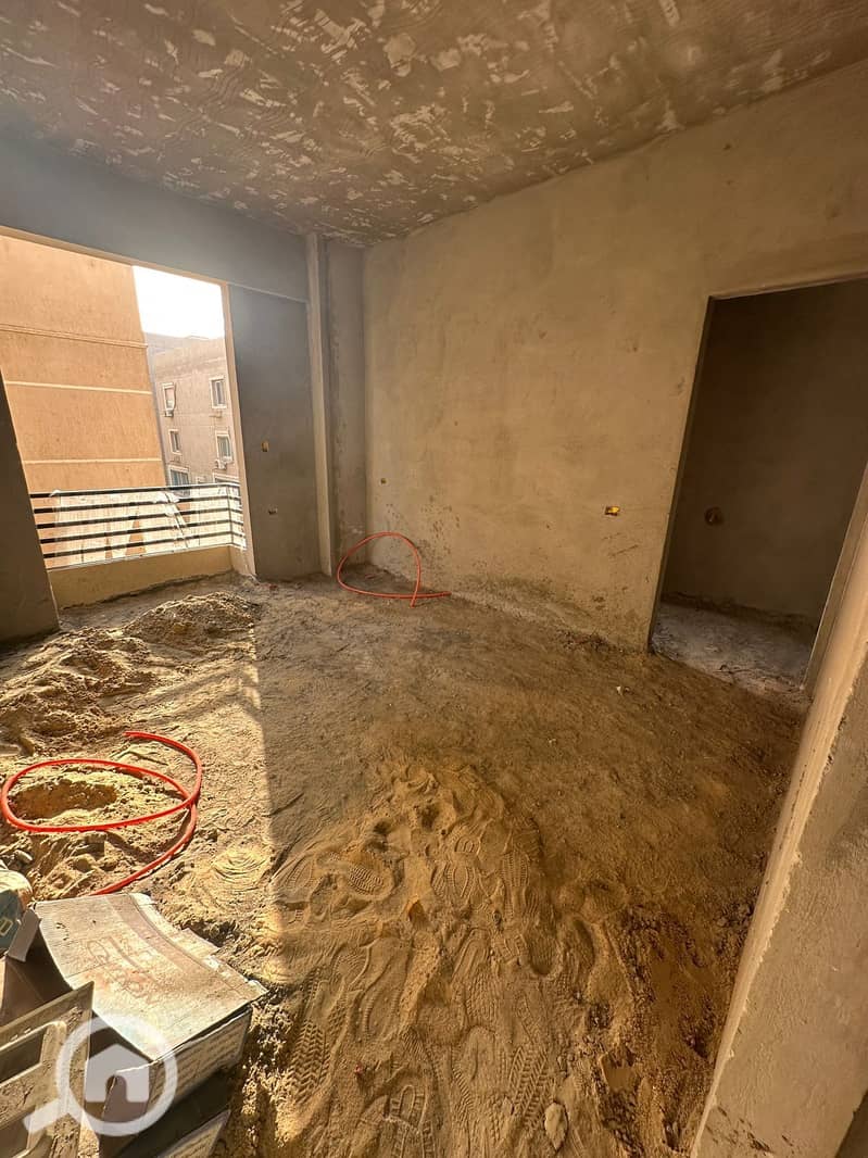 4 82980bdf-ca01-48bb-96c8-6138aff55173. jpeg