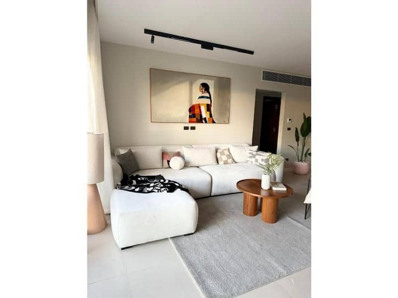 11 e9c3c916-5142-482e-b6ac-496ae5fcc781. jpg