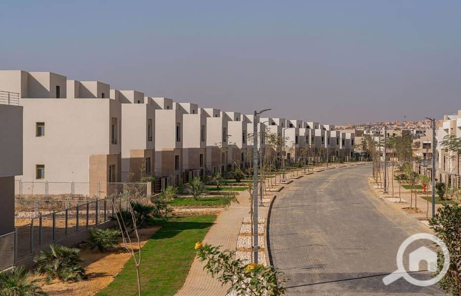 8 WhatsApp Image 2024-12-16 at 2.41. 38 PM (2)_1400x900. jpg