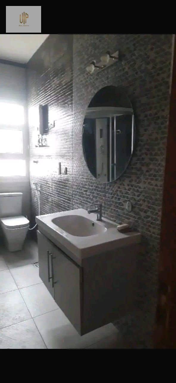 4 WhatsApp Image 2025-12-03 at 11.58. 51 PM (3). jpeg