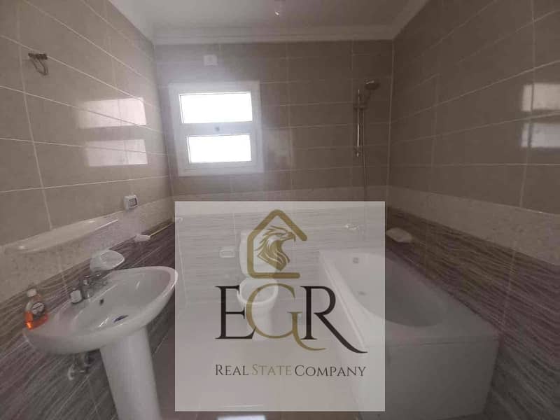 6 b0564379-9a45-4800-afd6-b401c80b5313. jpg