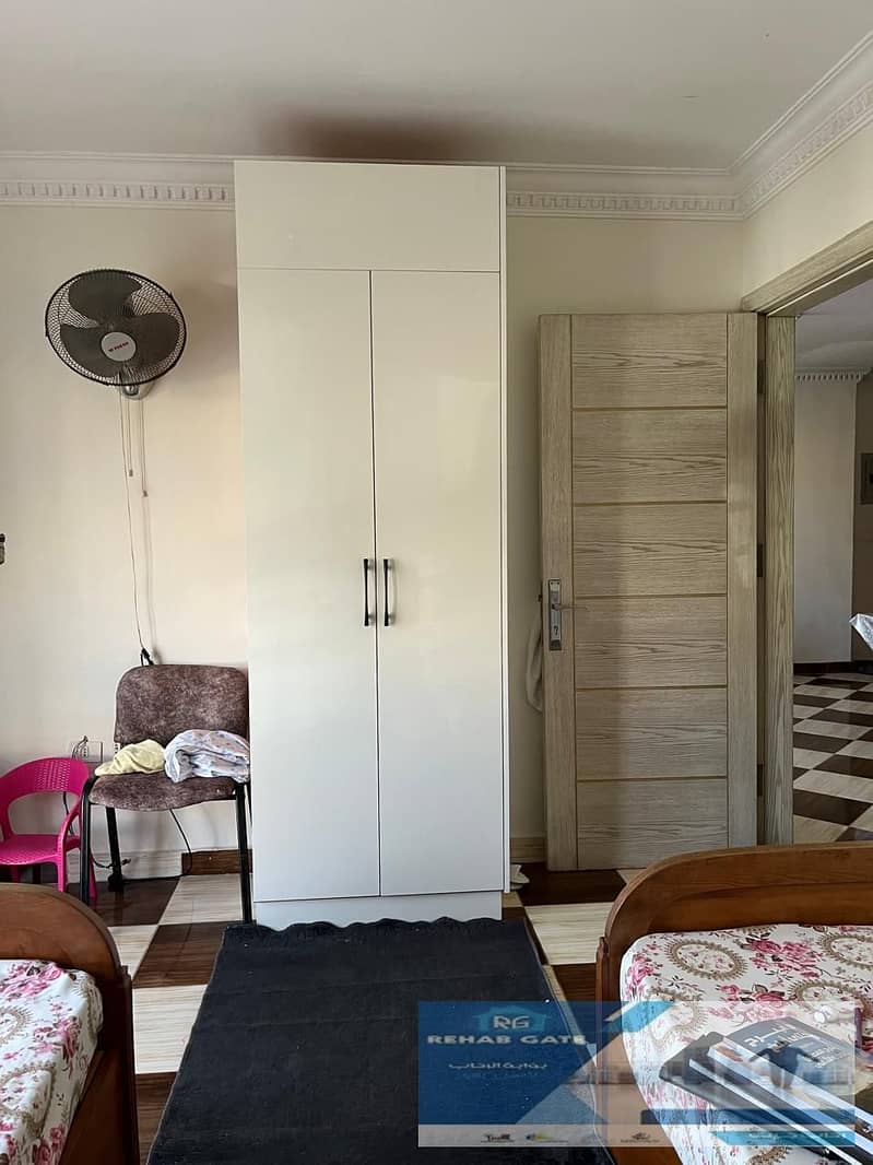 10 8acd1735-d303-4fba-9e8e-ff02026f087c. jpg