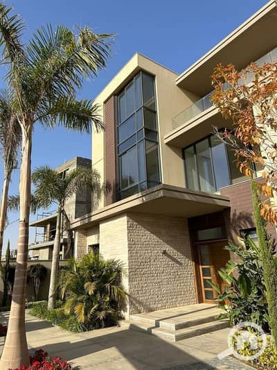 5 Bedroom Villa for Sale in Sheikh Zayed, Giza - WhatsApp Image 2025-12-06 at 2.41. 23 PM (1). jpeg