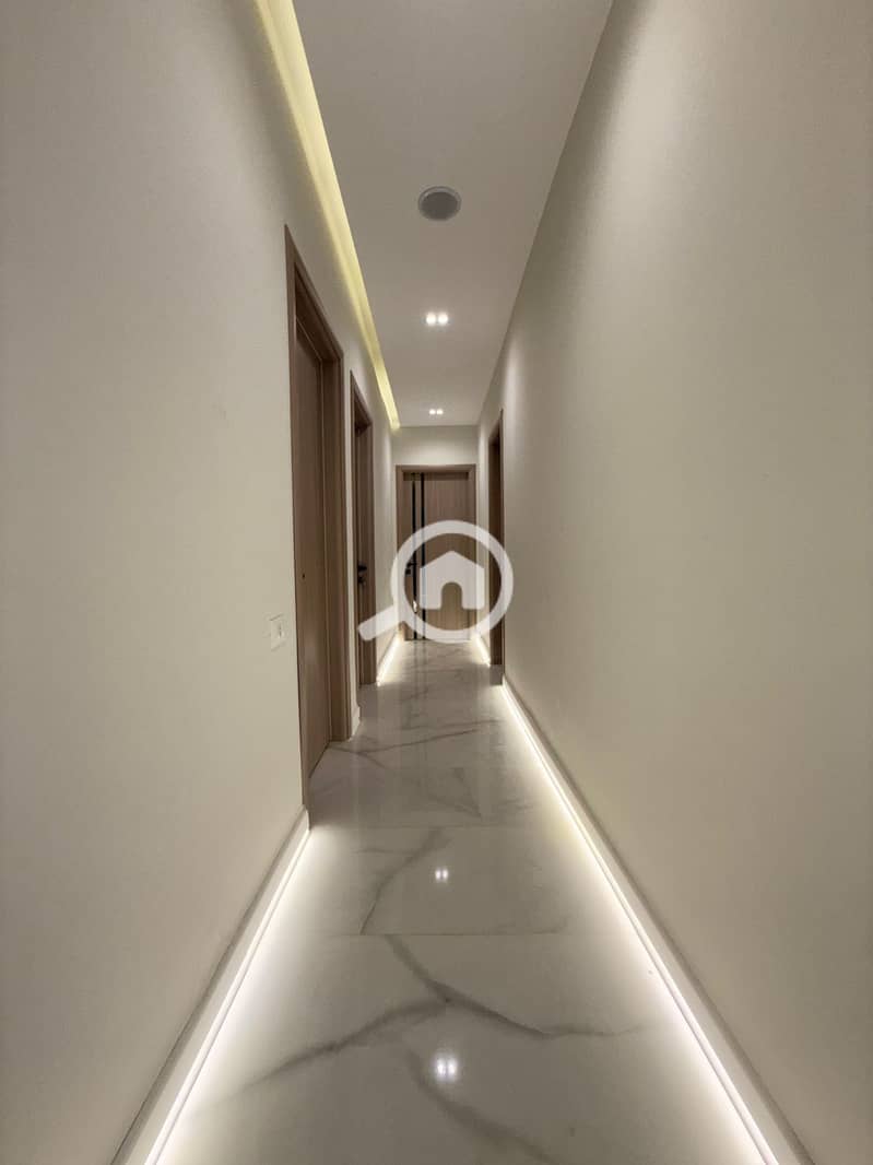 2 9f6cc173-5b4d-4ec4-9ee2-5b2706f28c48. jpg