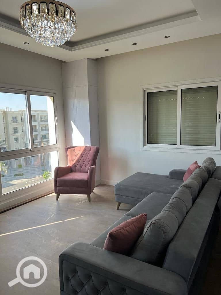 5 WhatsApp Image 2025-12-06 at 14.39. 52 (2). jpeg