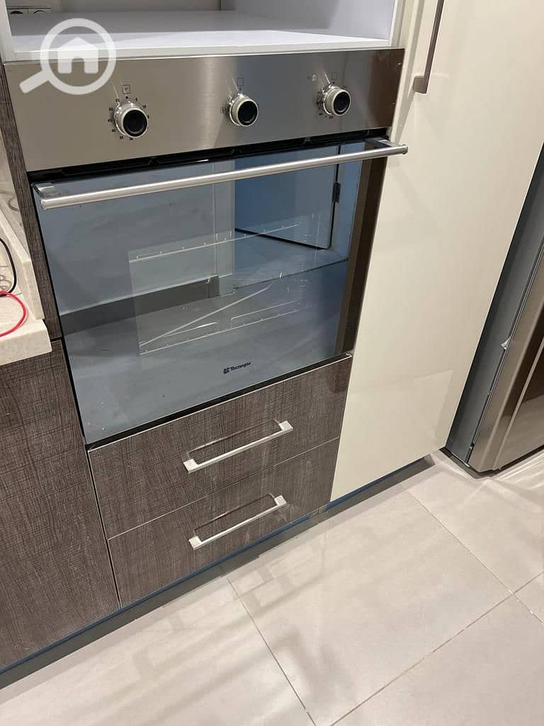 14 WhatsApp Image 2025-12-06 at 14.39. 54. jpeg