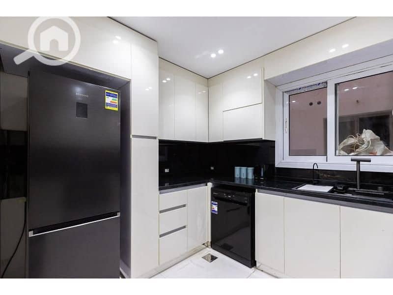 7 77dbe98a-22a6-44b9-ac17-6318cf0c9a01. jpg