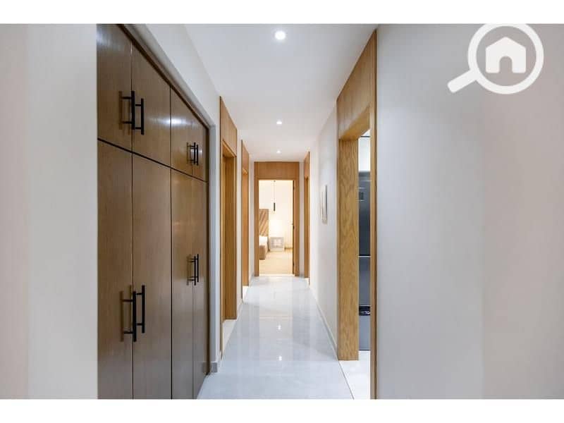 15 d3dfacfc-fd53-49e9-bc85-6e57c6e53242. jpg