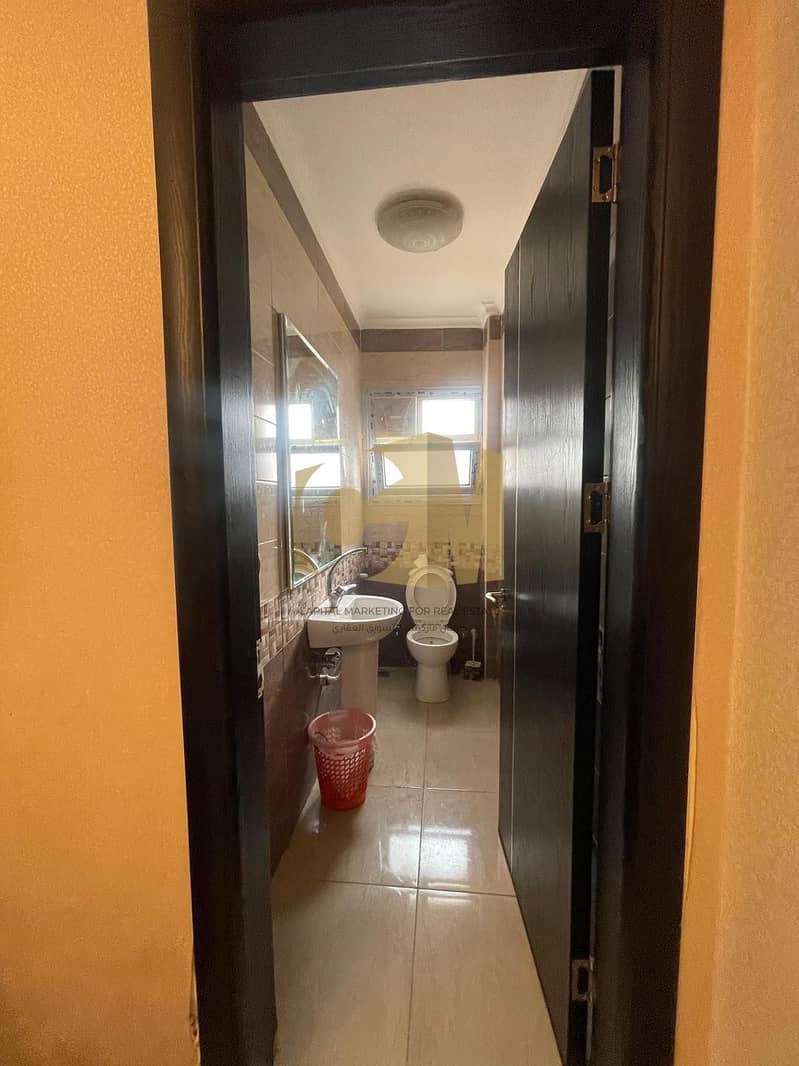 10 590907423_122108137221089333_991627689203419997_n. jpg