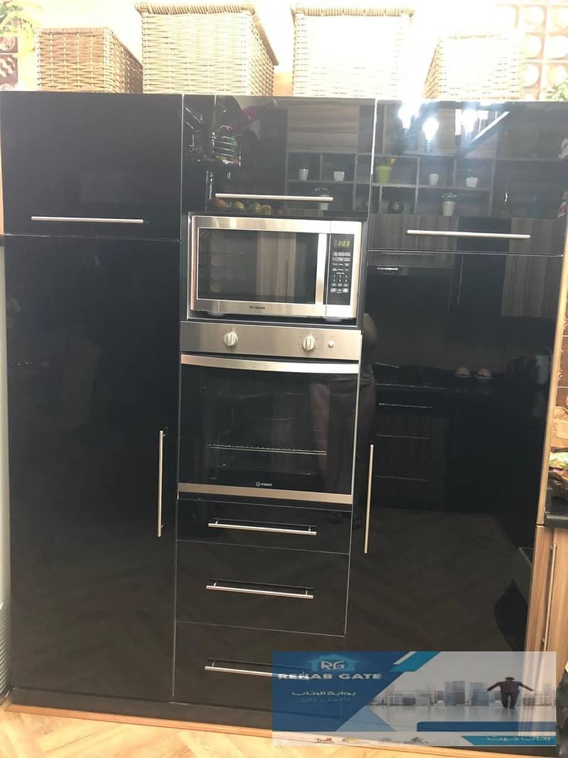 5 463f3f10-4cf2-496b-85d8-79c995a9bb51. jpg