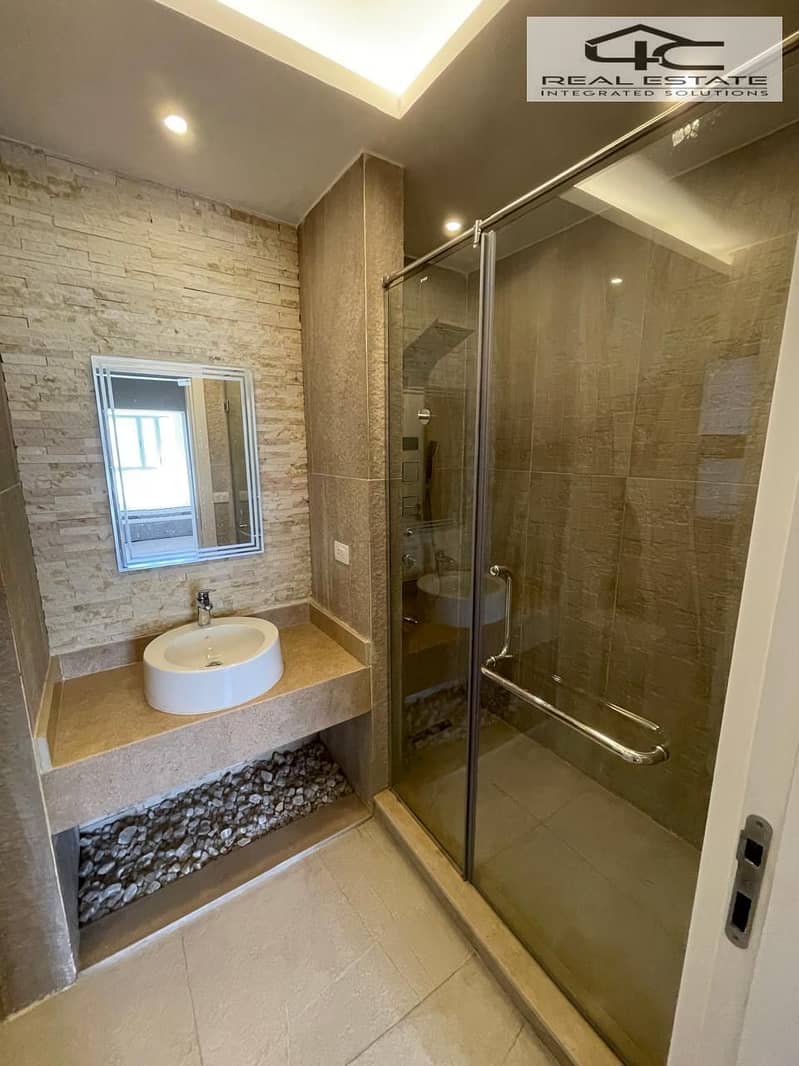 6 WhatsApp Image 2025-10-14 at 4.38. 47 PM (4). jpeg