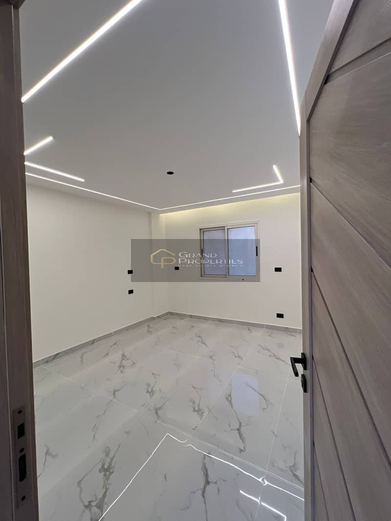 3 a912550e-9311-4a73-90da-1e7af0d30579. jpg