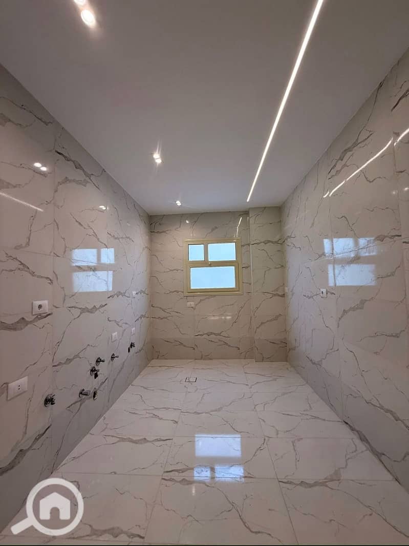 9 8ce6fe17-22d0-4f98-aea8-59ae01abe1dc. jpg