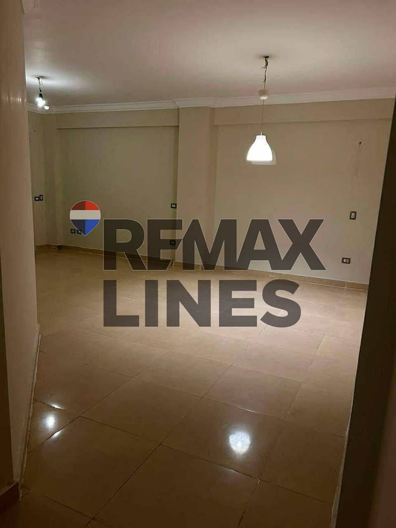 3 WhatsApp Image 2025-12-06 at 15.07. 50 (1). jpeg